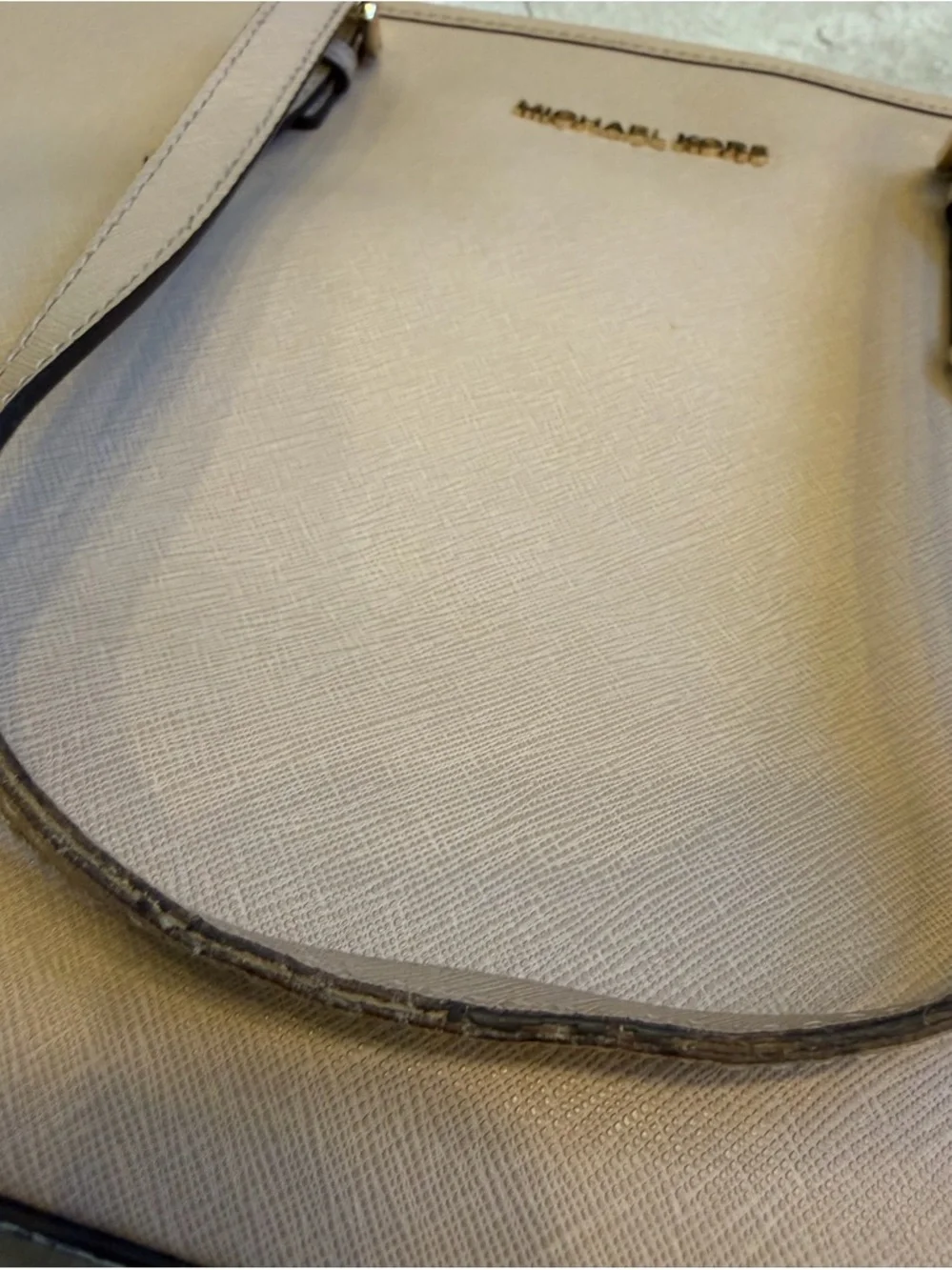 MICHAEL Michael Kors Quinn Large Pebbled Leather Tote Bag BEIGE